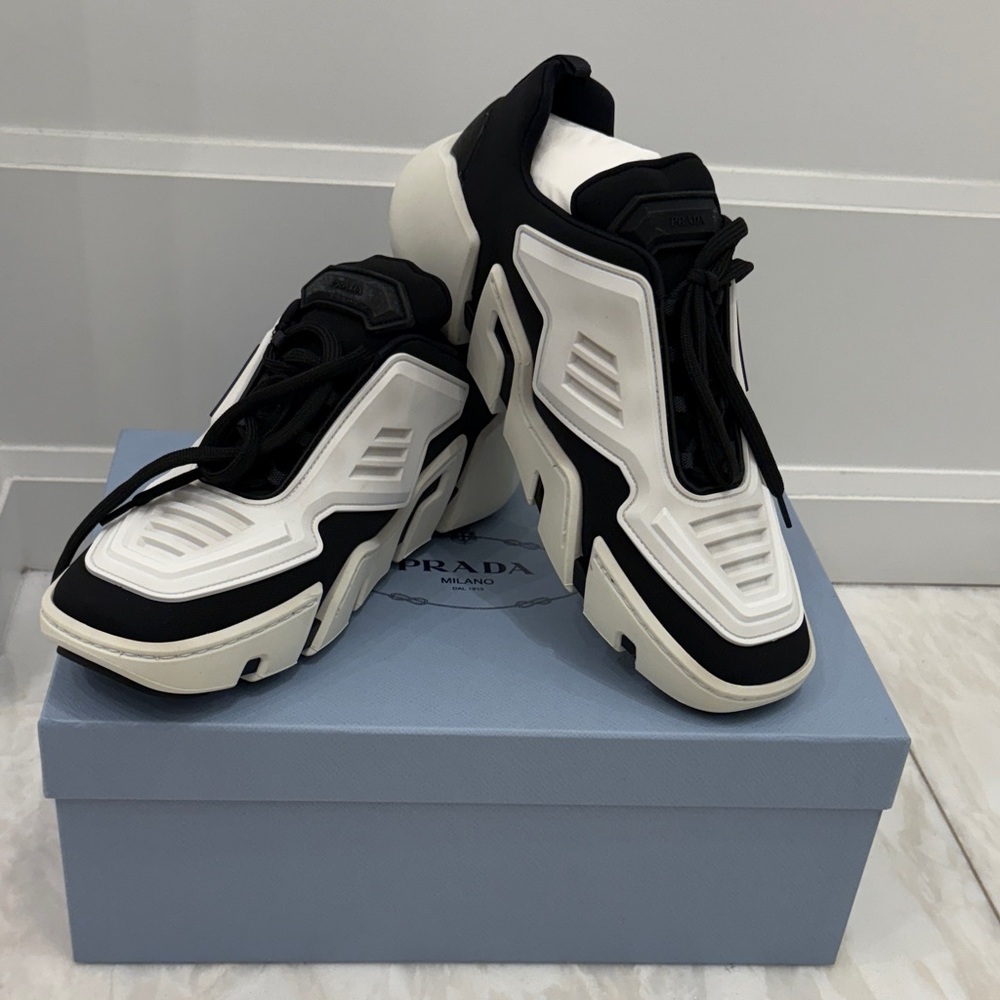 Prada Men's Monochrome Sneakers - Picture 4 of 7
